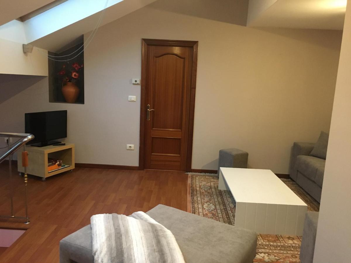 Apartamento Duplex Rosalia De Castro. Ribadavia Exterior foto