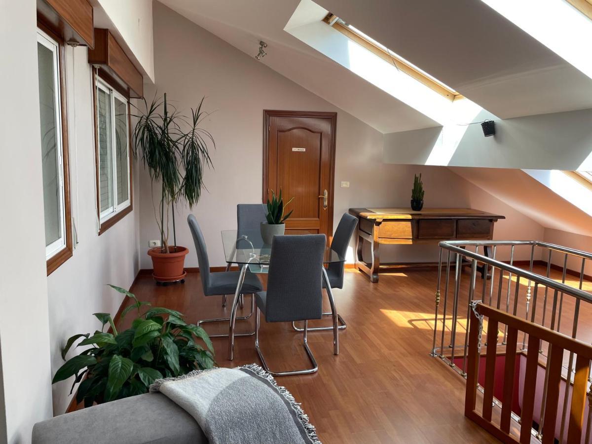 Apartamento Duplex Rosalia De Castro. Ribadavia Exterior foto